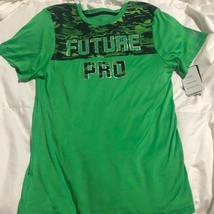 🔥SALE CHAMPION BOYS ATHLETIC SHIRT